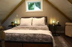 Private, Cozy and Convenient - Image 3