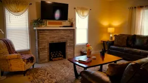 The Playhouse: Peaceful, convenient 2 bedroom - Image 4