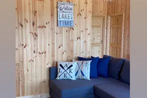 Modern 3 Bed Lodge with Netflix, WiFi & Lake Views - Image 2