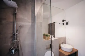 Cozy and fresh 1-bedroom apartment with balcony - Image 4