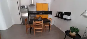 Independent apartment in detached house. - Image 4