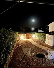 BEAUTIFUL TOWNHOUSE WITH A BEAUTIFUL VIEW OF THE SEA - Image 4