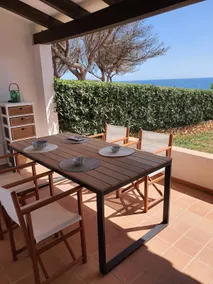 BEAUTIFUL TOWNHOUSE WITH A BEAUTIFUL VIEW OF THE SEA - Image 3