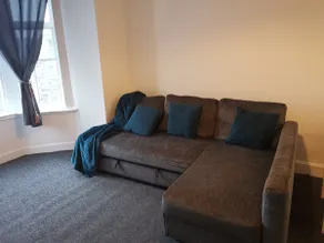 Castleview is a lovely flat in a listed building - Image 3