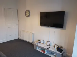 Castleview is a lovely flat in a listed building - Image 5