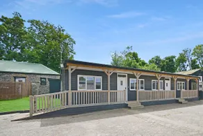 The Cow Shed at Quex Park Estate - Image 2