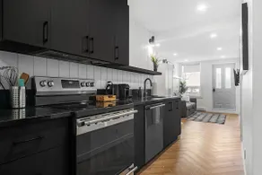 Charming 2 BR Renovated apt for 6, 3rd Ave, Limoilou - Image 3