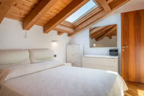 GuestHost - APT x6 with Terrace & Netflix - Image 5