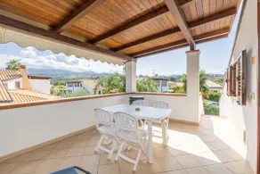Villecefalu. The terrace between sea and greenery - Image 2