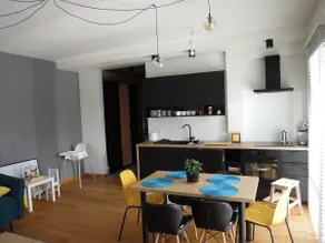 Cozy apartment with free parking - Image 4