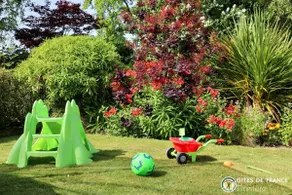 Ty an heol in Plouescat, spa, garden and terraces - Image 5