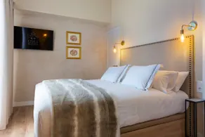 Casa Sevilla 1855 Suites by Época - Image 3