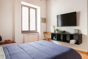 Accommodation in the historic center - Image 2