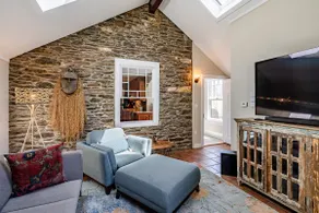 Historic Buck Run Farmhouse - Image 2