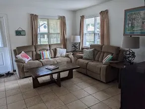 2 Bedroom lake view cabin close to pool, lodge. - Image 3