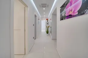 BLACK DIAMOND Apartment - Image 2