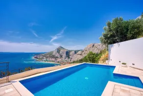Villa for 6 with an amazing view and private pool! - Image 5
