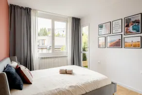 Brand new designer flat next to the Business Park - Image 3