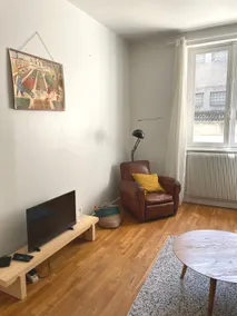 Quiet House 90m2, 2 bedrooms in the city center - Image 3