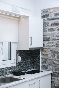 ANASTASIA'S Luxury Homes - Image 3