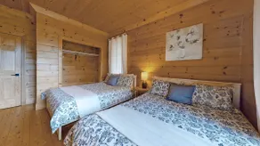 Beachfront All Season Muskoka Cottage+TeslaCharger - Image 3