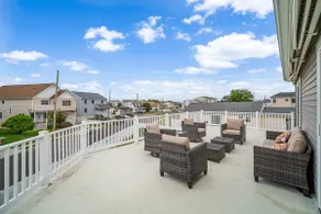 Bright & relaxing beach home - Image 3