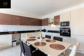 High-End central APT with comfy BEDS & Super WIFI by 360 Estates - Image 4