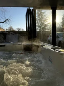 La Petite Brainoise, hot tub and heated pool - Image 4