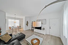 Beautiful 2 bedroom in the heart of South Beach. - Image 3