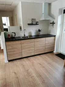 Guest house with 2 rooms - Image 4