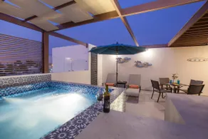 Modern House with private pool rooftop - Image 4