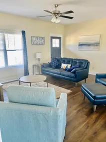 House of the Holy Family/Game room - Image 4