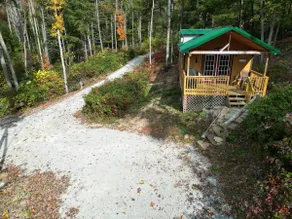 The Bear’s Den - Image 3