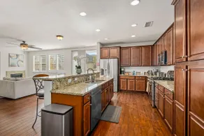 15 miles to Mt Rose SKI TAHOE & sleeps 18 & DogsOK - Image 3