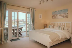 Harbour Views at Silver Strand - Image 3