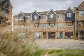 Harbour Views at Silver Strand - Image 2