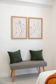 1 bedroom flat completely renovated. - Image 2