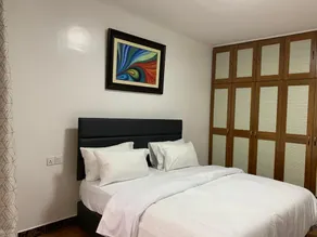 Mordern apt, self check in, fast Wi-Fi, pool & gym - Image 4