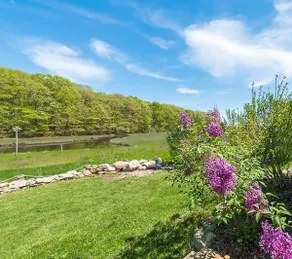 Waterfront 4 bed/4 bath Peaceful Oasis in Giants Neck Beach Community - Image 3