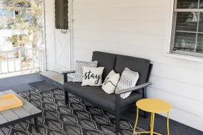 1842 Suite-Millpond Inn|Walk to downtown Clarkston - Image 2