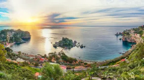 Apartment with Private Beach in Taormina - Image 5