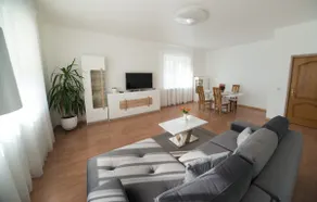 Petro deluxe apartments center - Image 2