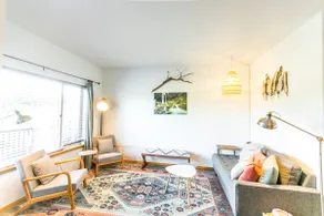 Updated Eagle Crest Townhouse with resort amenities. Family friendly. Pond view! - Image 5