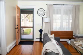 The Cozy Bear Bungalow - Image 4