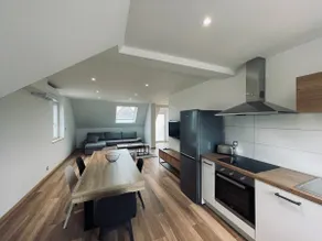 4-room vacation home with terrace & mountain views - Image 3