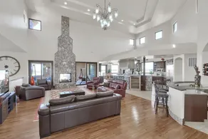 Luxury Mansion Retreat Sleeps 20+ Panoramic VIEWS! - Image 5