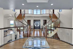 Luxury Mansion Retreat Sleeps 20+ Panoramic VIEWS! - Image 3