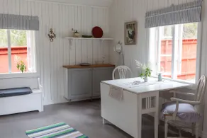 Forest cabin, Hållsvikens gård - Image 4