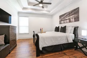 Live like a local! - Private Guest Suite - Image 2