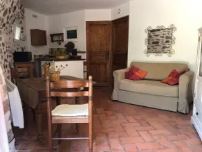 Nice Studio 2 people, 1*, garden, 5 min from Lake Salagou - Image 3